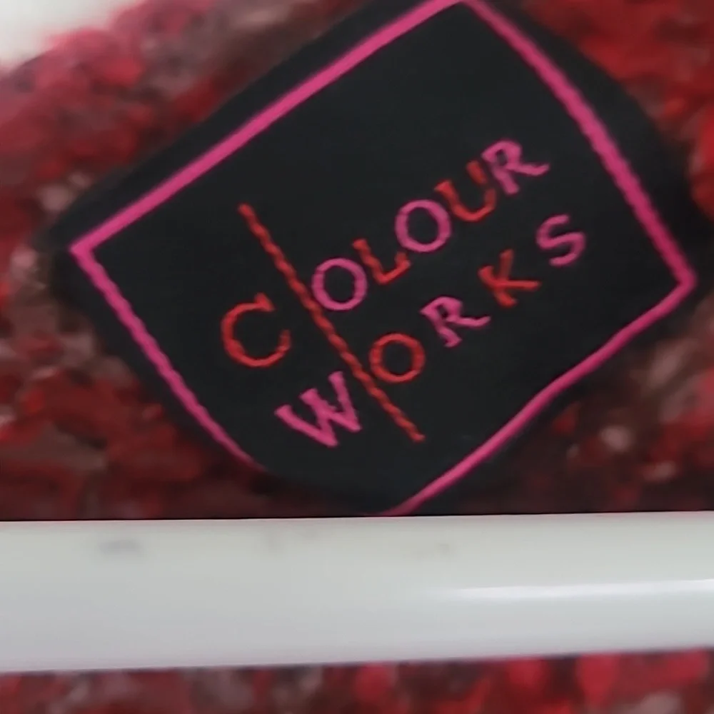 Color Works Cropped Sweater - Picture 4 of 7